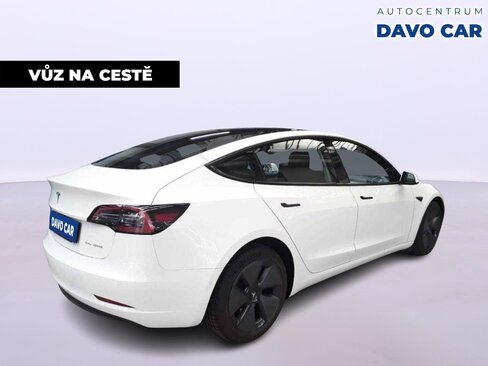 Tesla Model 3 Sedan / Limuzína 0,0 366 kw