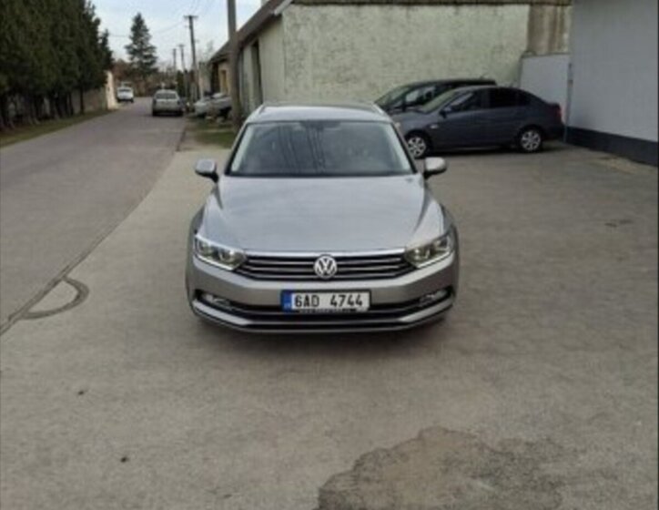 Volkswagen Passat Kombi 0,0 0