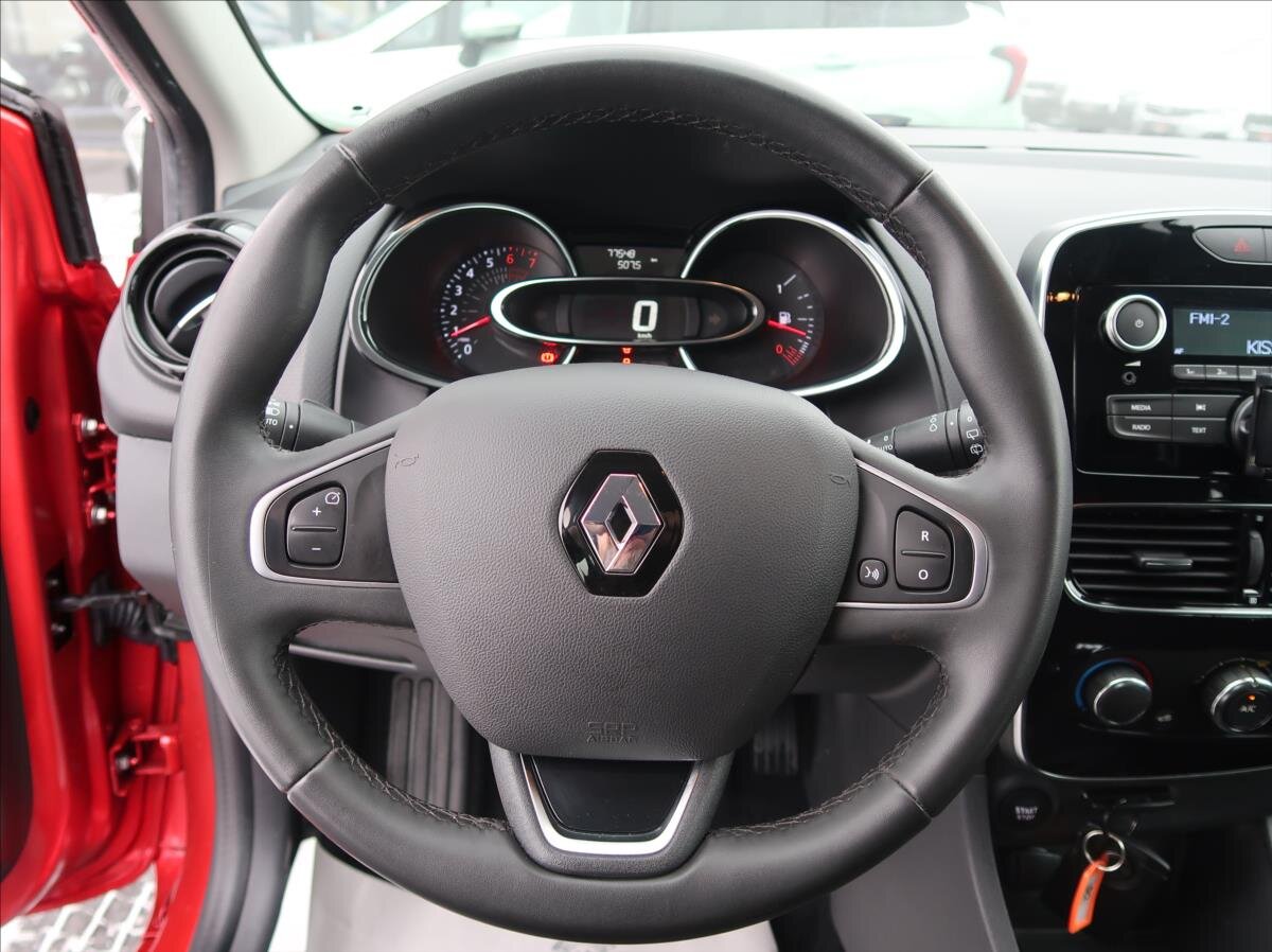 Renault Clio Hatchback 898,0 56 kw