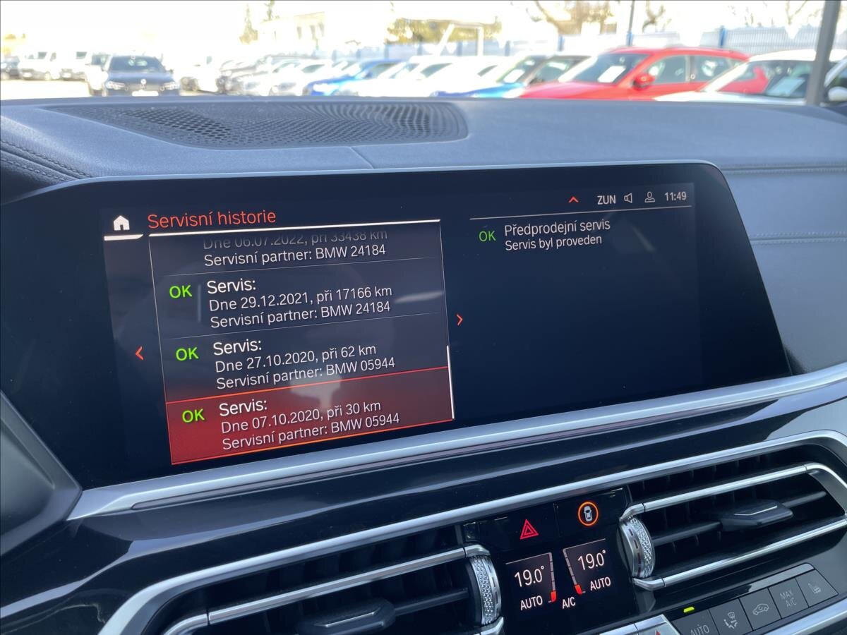 BMW X7 SUV / Terénní 3,0 l 195 kw