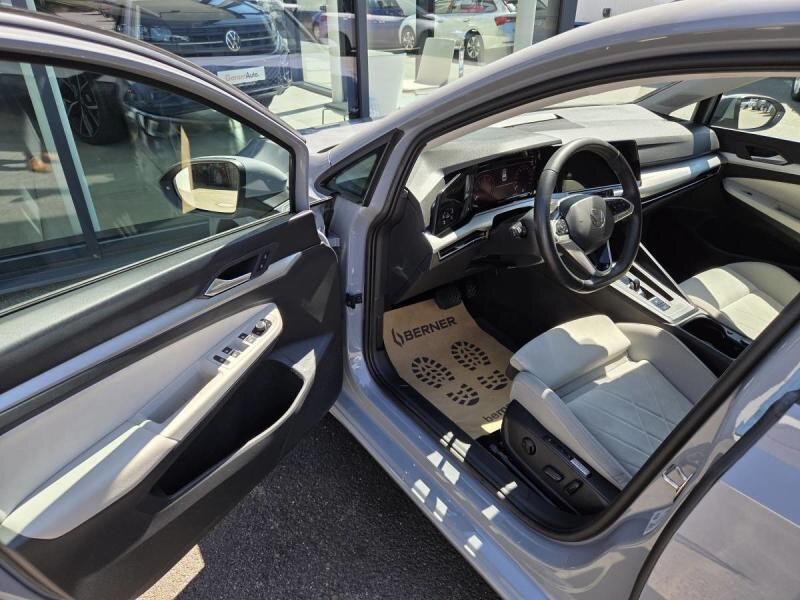 Volkswagen Golf Kombi 2,0 l 85 kw