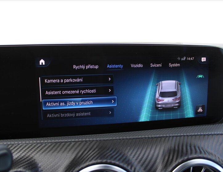 Mercedes-Benz CLA Kombi 1,3 l 193 kw