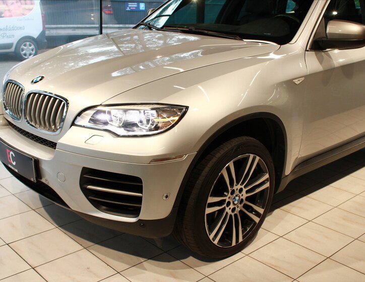 BMW X6 7