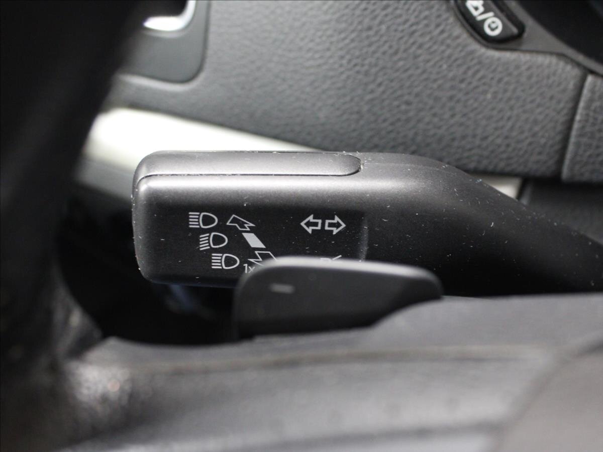 Seat Alhambra MPV 2,0 l 103 kw