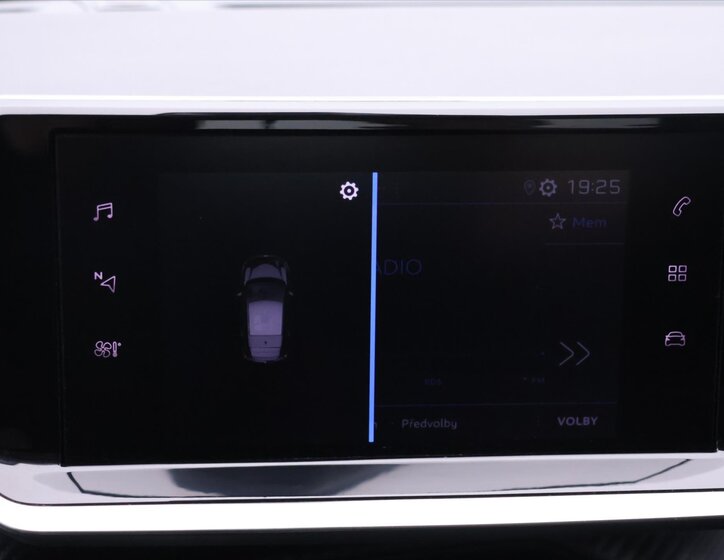 Peugeot 208 Hatchback 1,2 l 74 kw