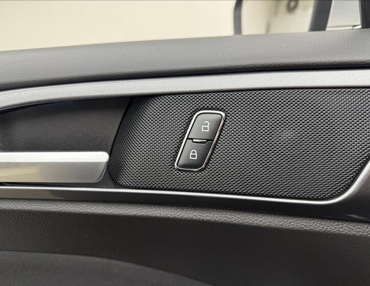 Ford Mondeo Kombi 2,0 l 110 kw