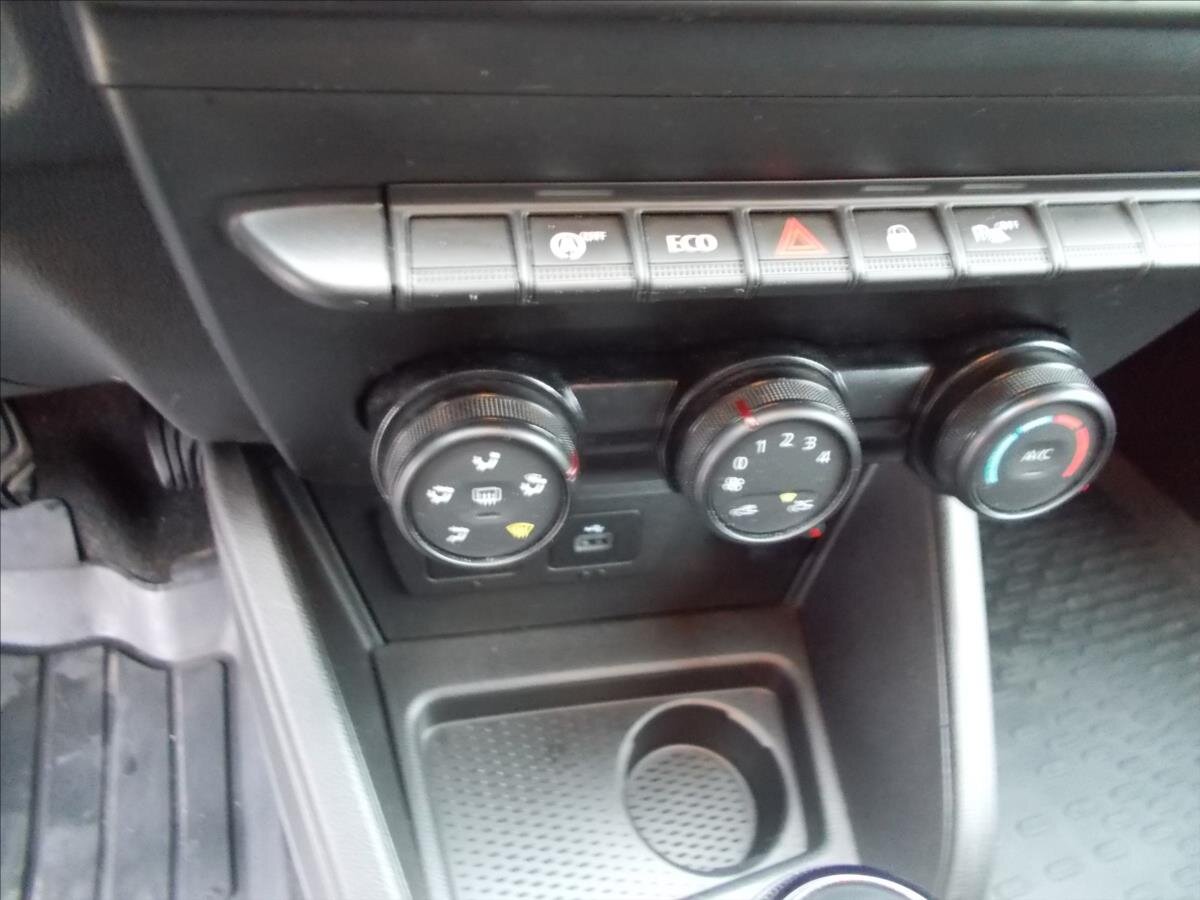 Dacia Duster SUV 999,0 67 kw