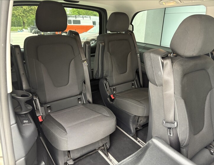 Mercedes-Benz Třídy V 33