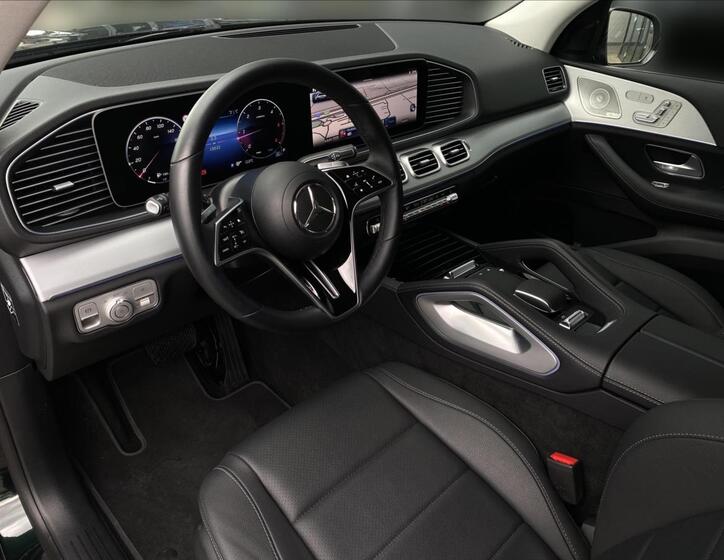 Mercedes-Benz GLE 9