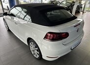 Volkswagen Golf 12