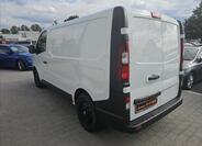 Renault Trafic 8
