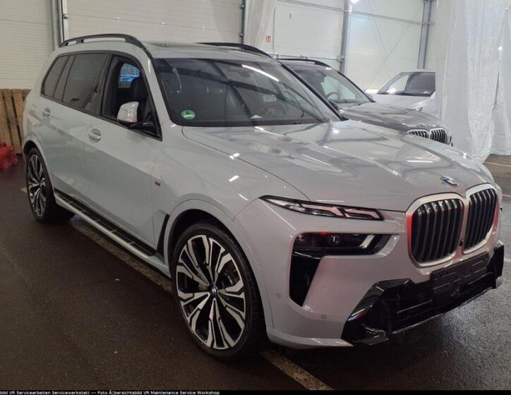 BMW X7 SUV / Terénní 3,0 l 259 kw