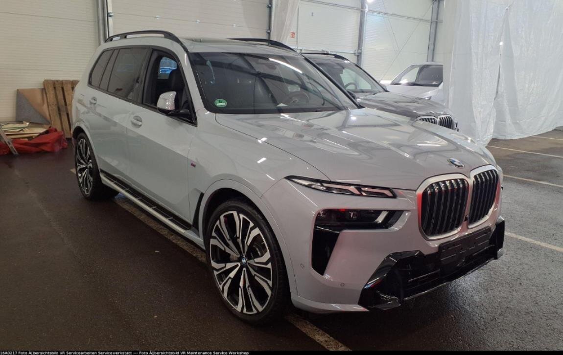 BMW X7 SUV / Terénní 3,0 l 259 kw