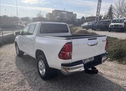 Toyota Hilux Pick-up 2,4 l 110 kw