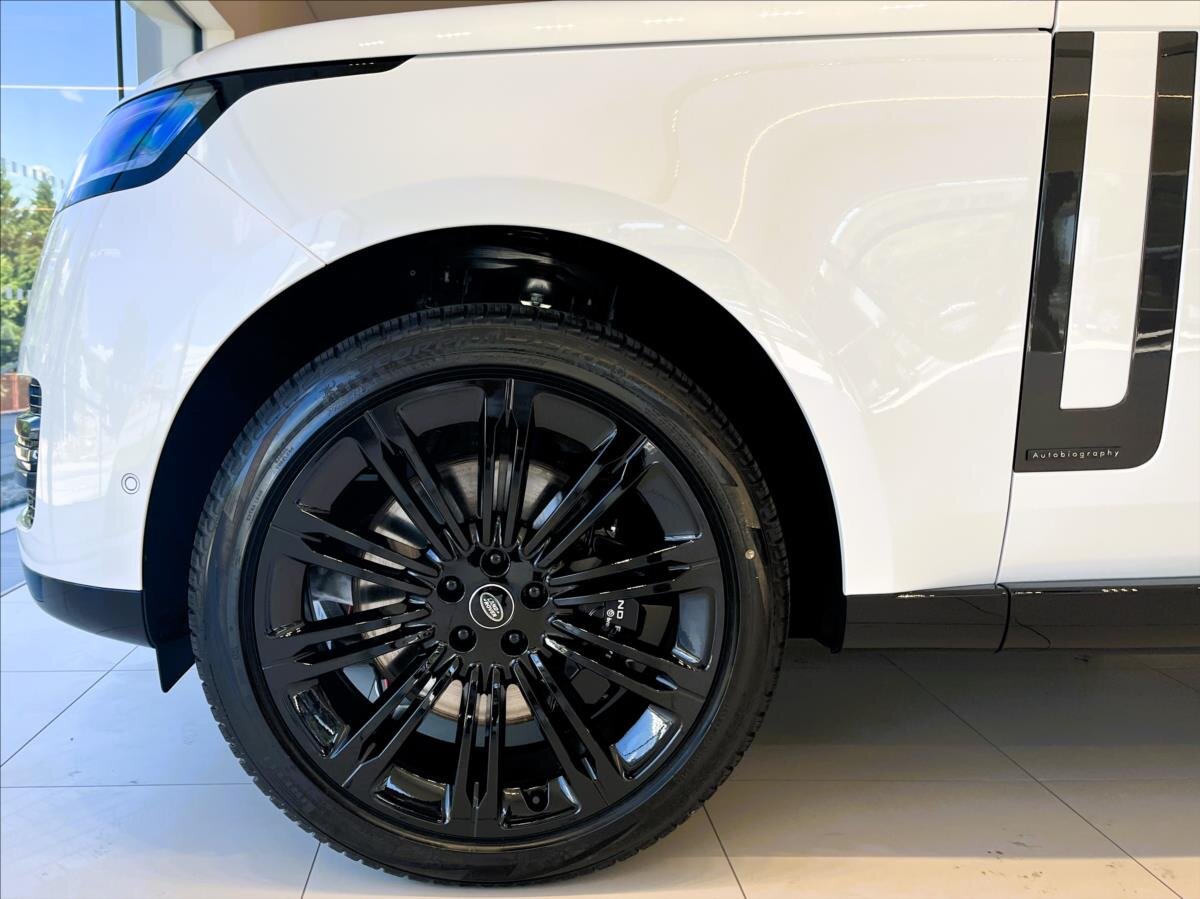 Land Rover Range Rover SUV 4,4 l 390 kw