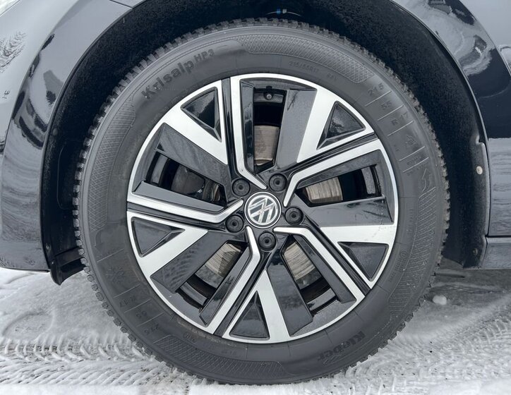 Volkswagen Touran MPV 1,5 l 110 kw