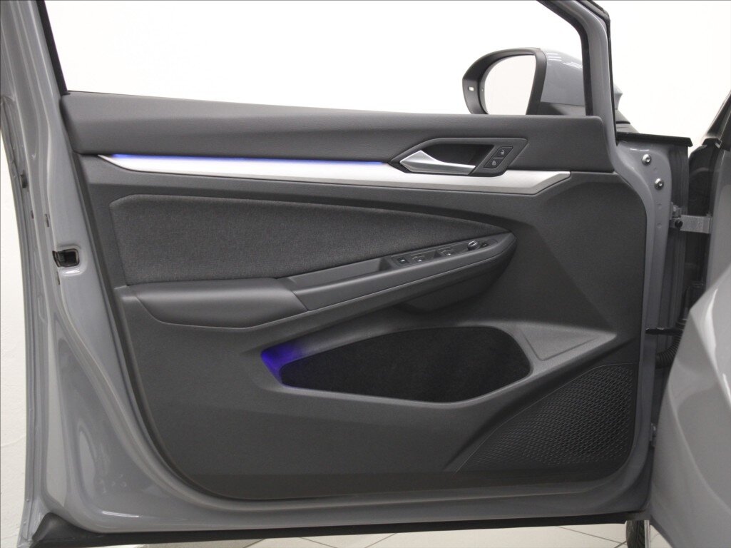 Volkswagen Golf Kombi 999,0 81 kw