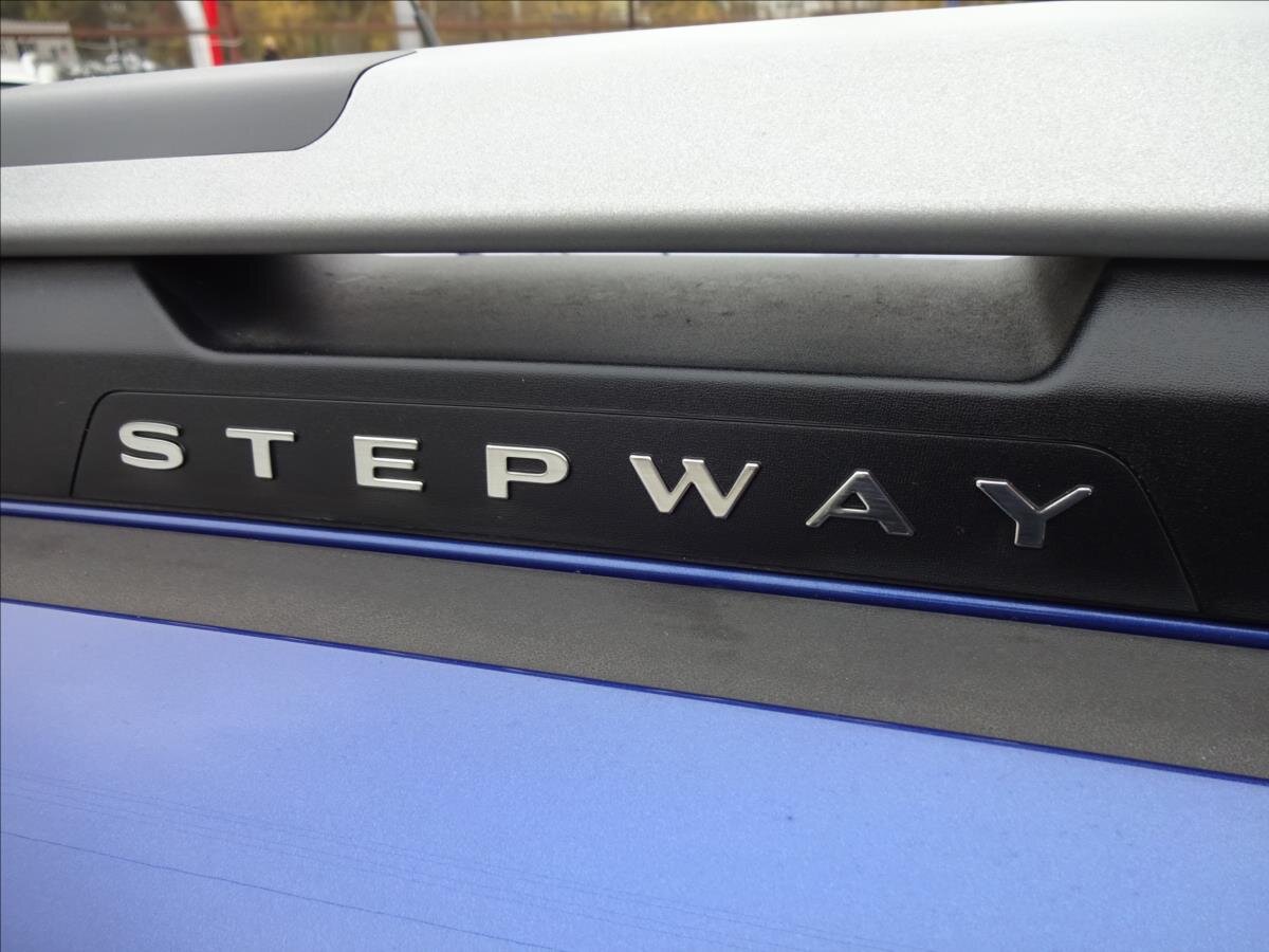 Dacia Sandero Hatchback 999,0 67 kw