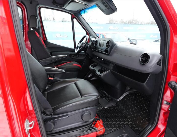 Mercedes-Benz Sprinter Ostatní 2,1 l 120 kw