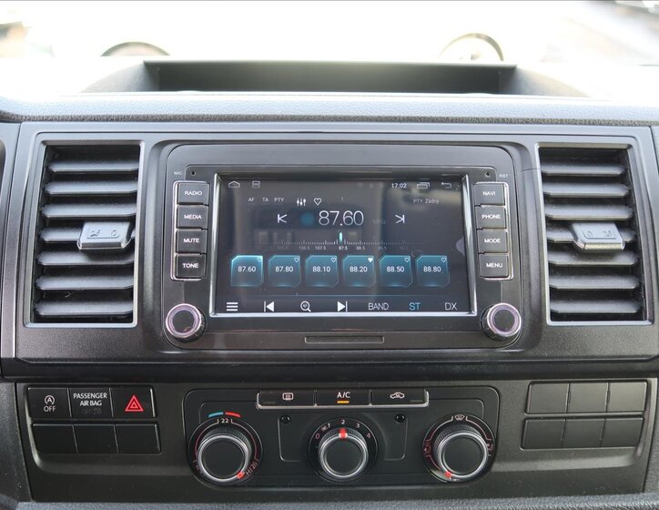 Volkswagen Transporter 14