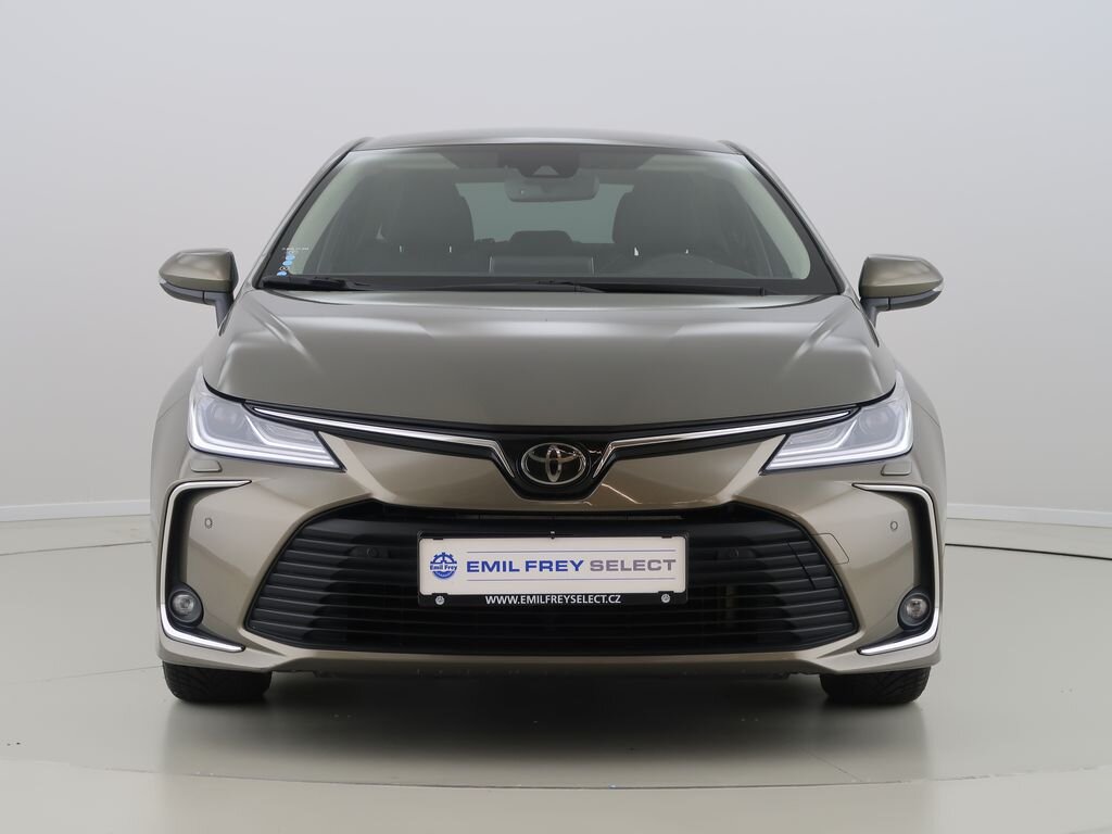 Toyota Corolla Sedan 1,5 l 92 kw