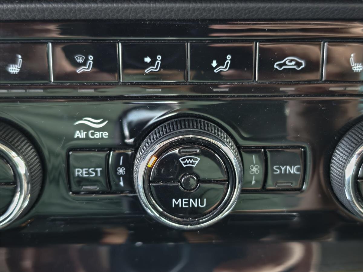 Škoda Superb Kombi 2,0 l 140 kw