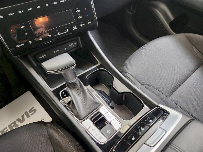 Hyundai Tucson SUV 1,6 l 110 kw