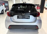 Toyota Yaris Hatchback 1,5 l 85 kw