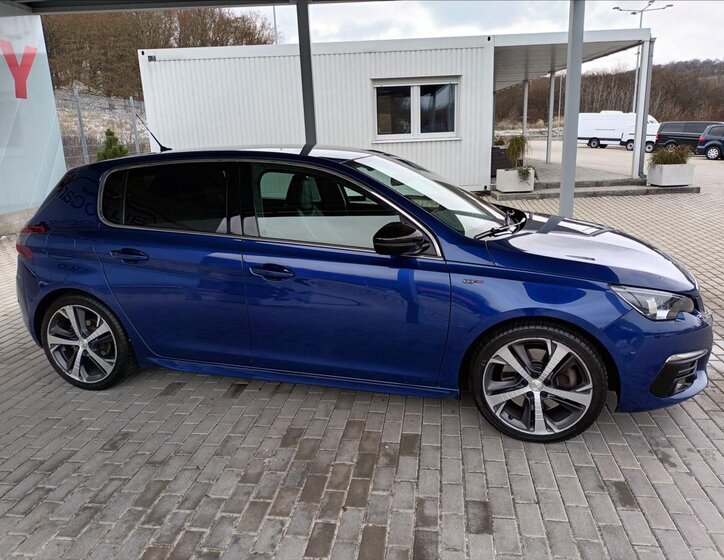 Peugeot 308 Hatchback 2,0 l 130 kw