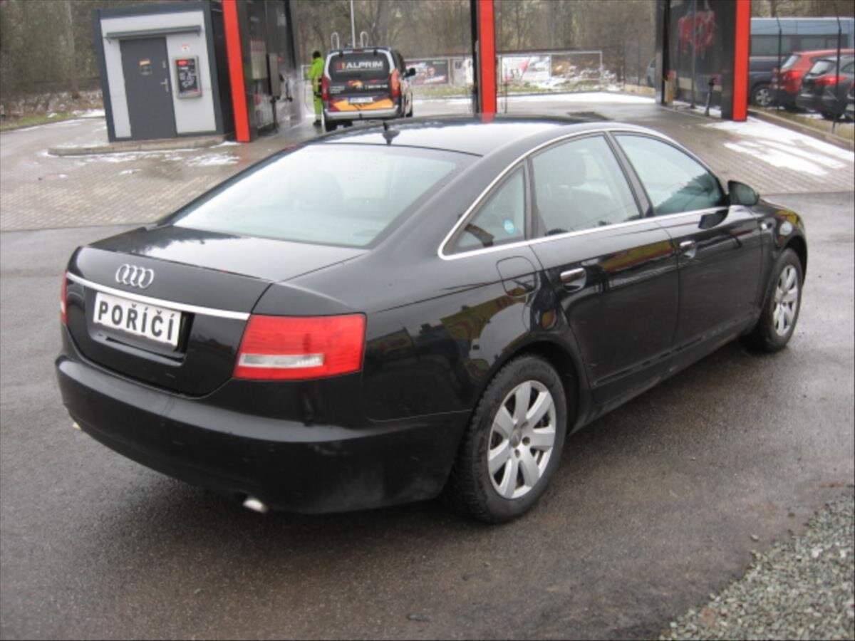 Audi A6 Sedan 3,0 l 165 kw