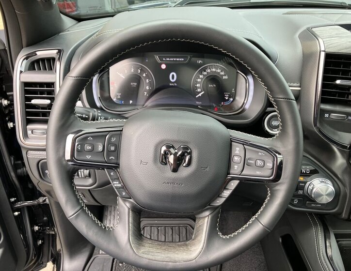 Dodge RAM Pick-up 3,0 l 403 kw