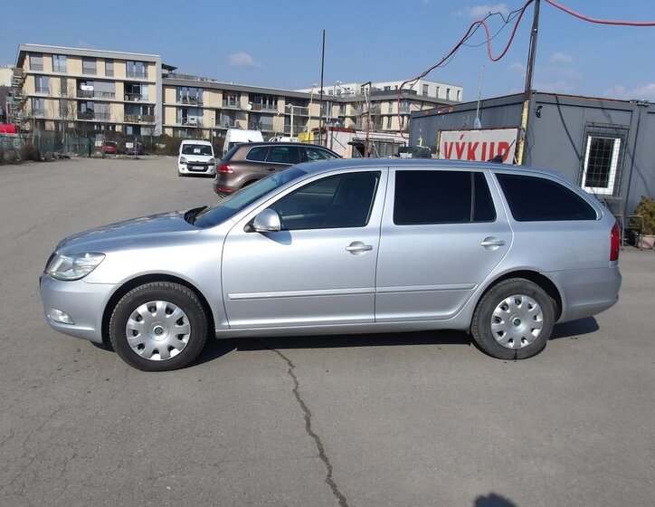 Škoda Octavia Kombi 2,0 l 103 kw