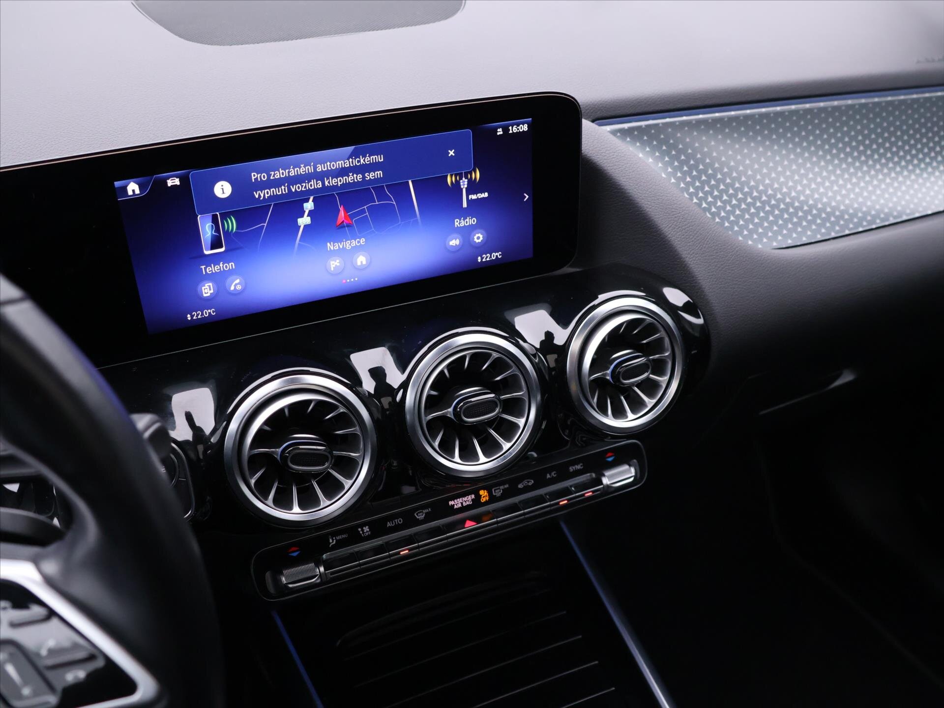 Mercedes-Benz GLA SUV / Terénní 2,0 l 165 kw