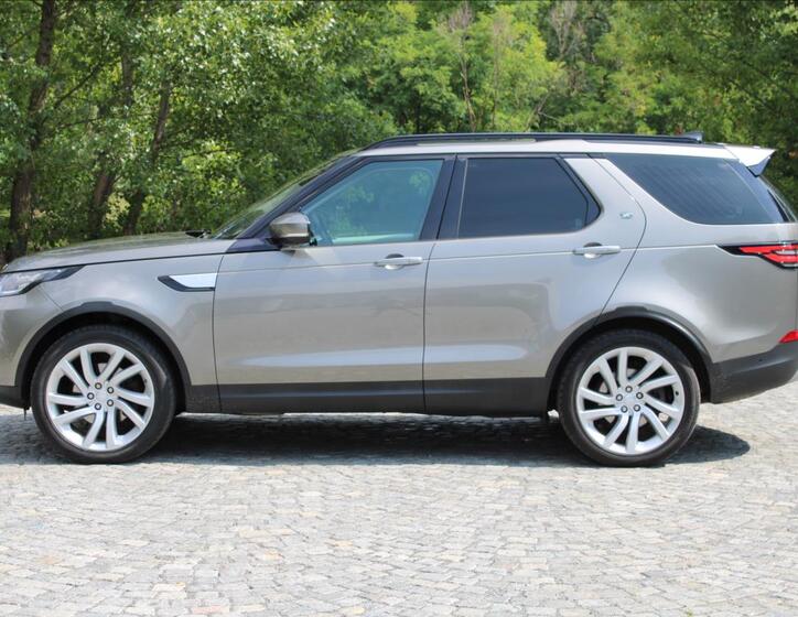 Land Rover Discovery 6