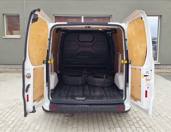 Ford Transit Custom Skříň 2,0 l 77 kw