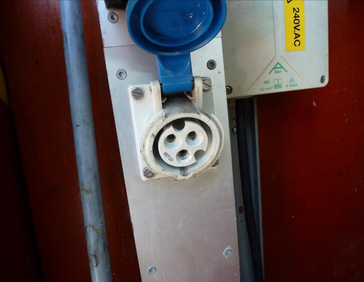 Volkswagen Transporter Skříň 2,0 l 84 kw