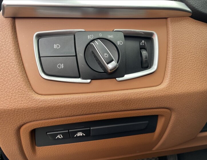 BMW Řada 3 Sedan / Limuzína 3,0 l 225 kw