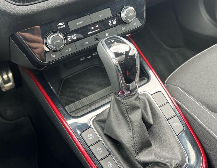 Škoda Fabia Hatchback 1,5 l 110 kw