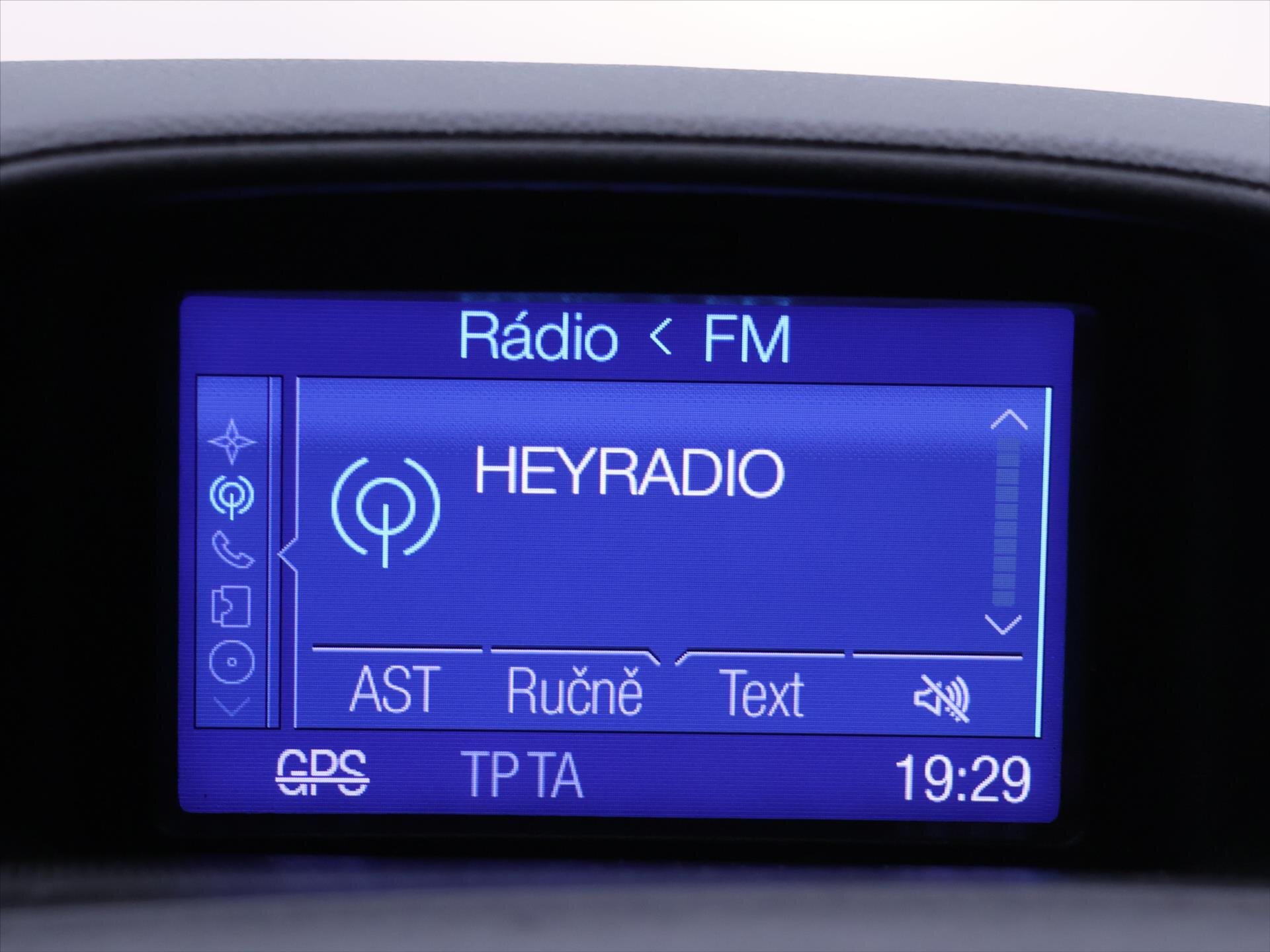 Ford Transit Custom Kombi 2,0 l 77 kw