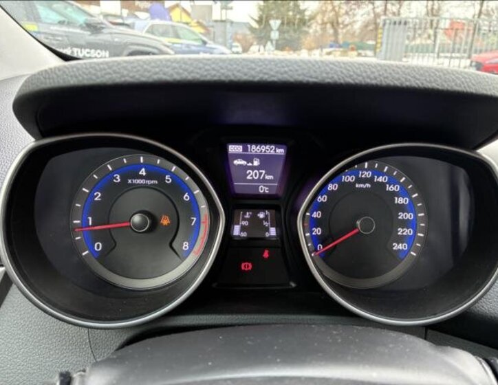 Hyundai i30 Kombi 1,6 l 99 kw