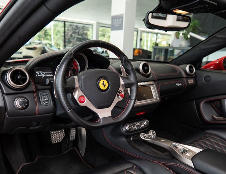 Ferrari California 5