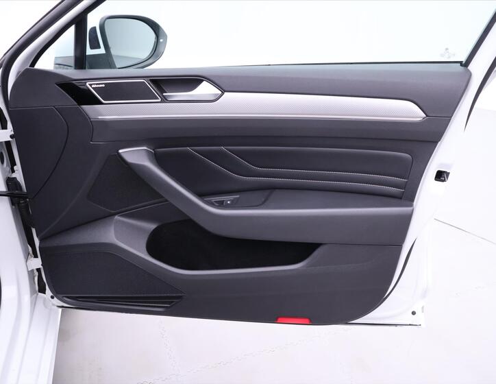 Volkswagen Passat 14