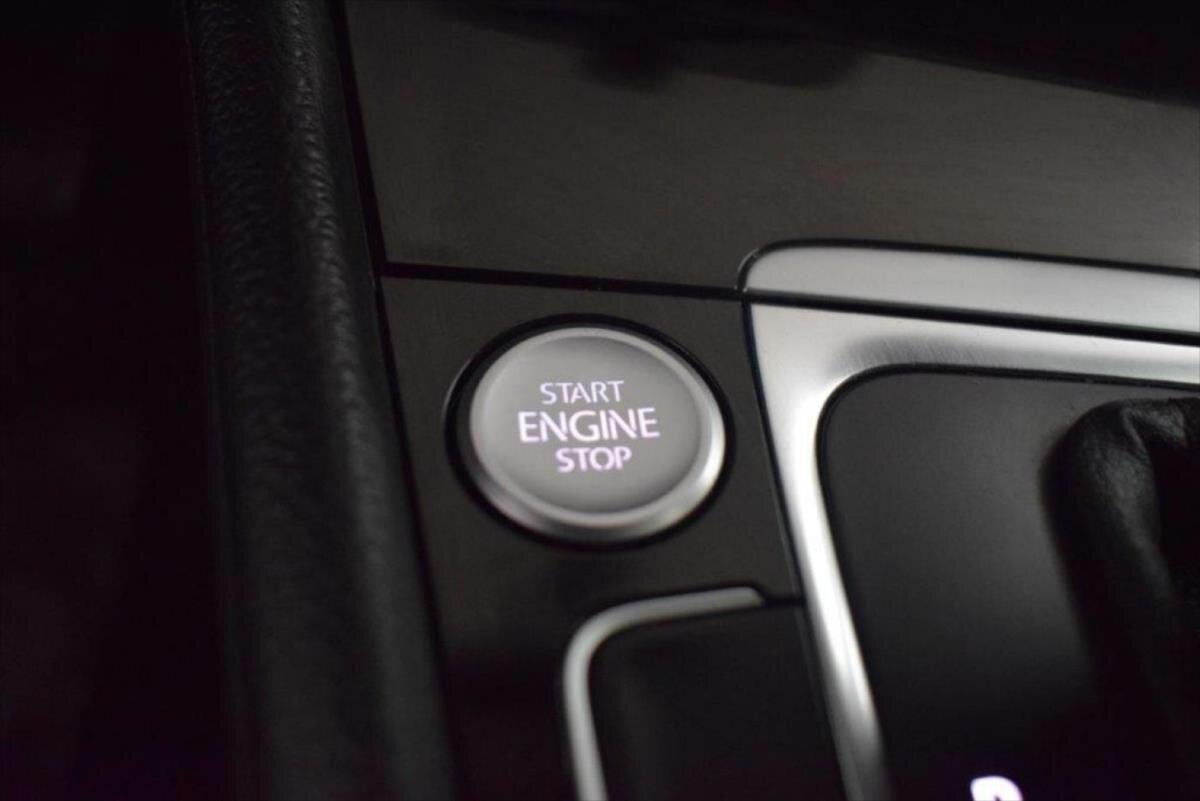 Volkswagen Golf Kombi 2,0 l 110 kw