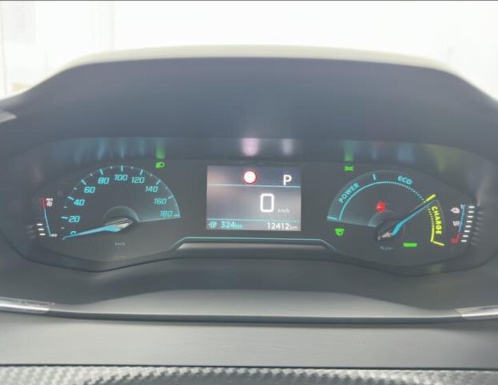 Peugeot 2008 SUV 0,0 100 kw