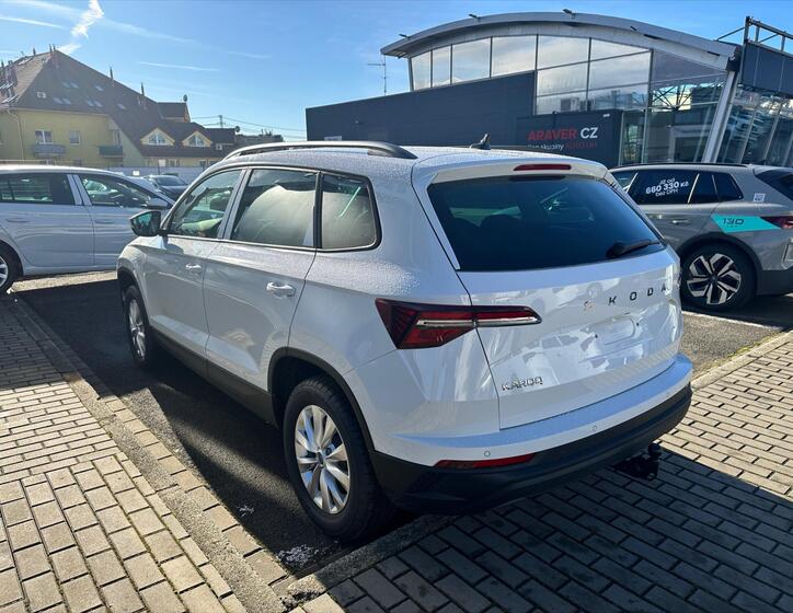 Škoda Karoq 5