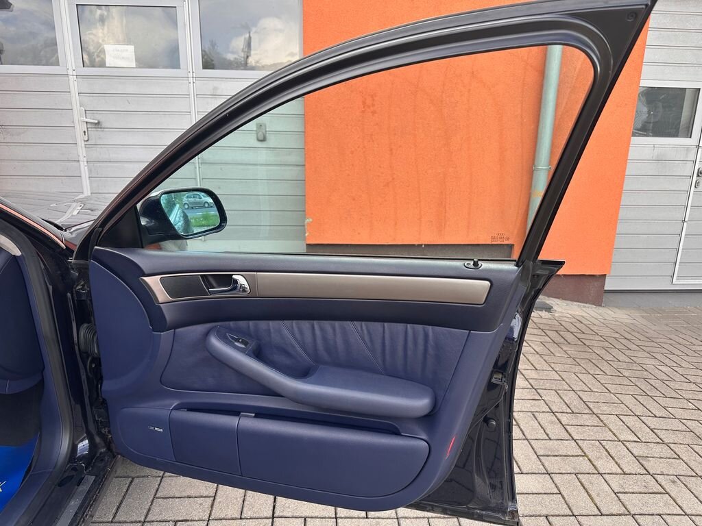 Audi S6 Kombi 4,2 l 220 kw