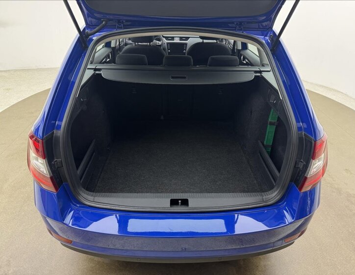 Škoda Octavia Kombi 2,0 l 110 kw