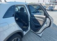 Audi Q3 SUV / Terénní 2,0 l 110 kw