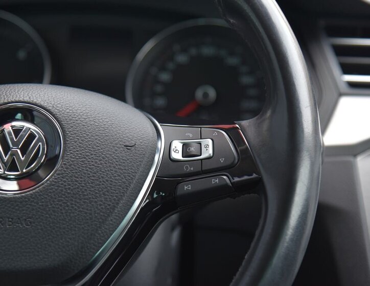 Volkswagen Passat Kombi 2,0 l 110 kw