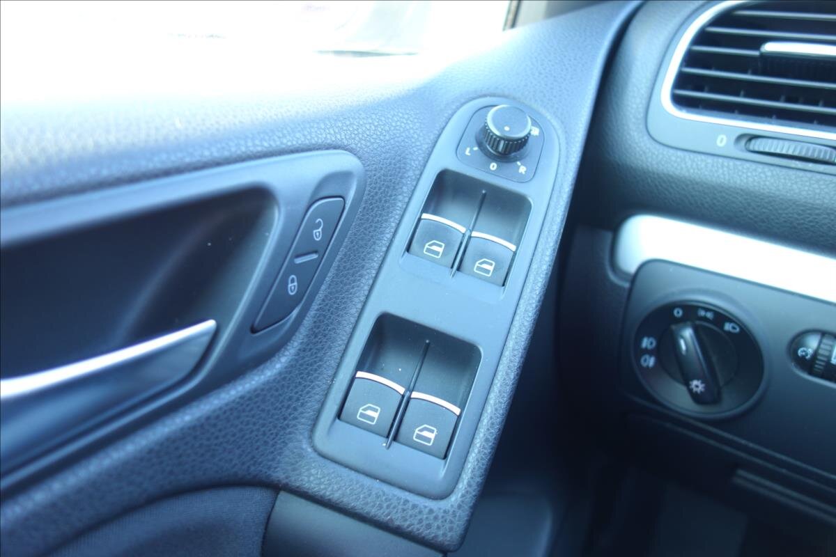 Volkswagen Golf Kabriolet 1,2 l 77 kw